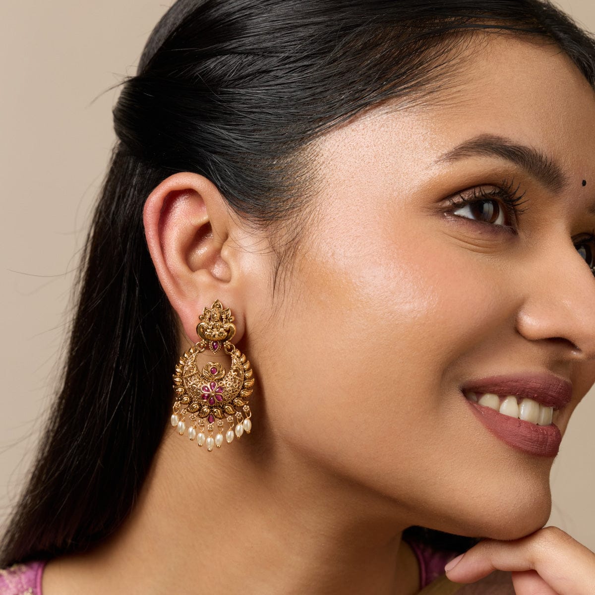 Antique Earring Antique Earring 189157