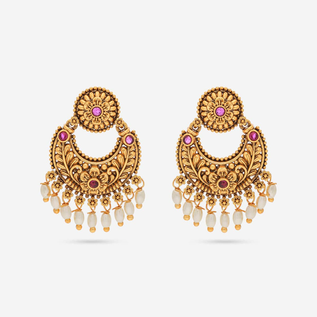 Antique Earring Antique Earring 189160