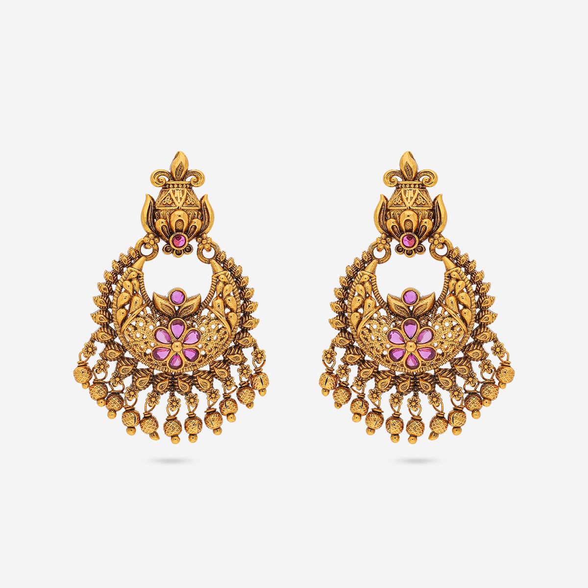 Antique Earring Antique Earring 189161