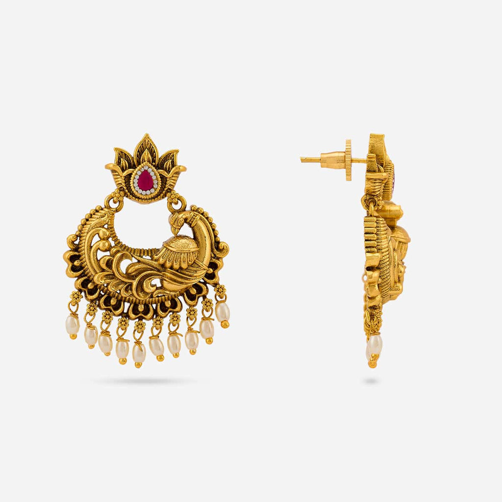 Antique Earring Antique Earring 189162