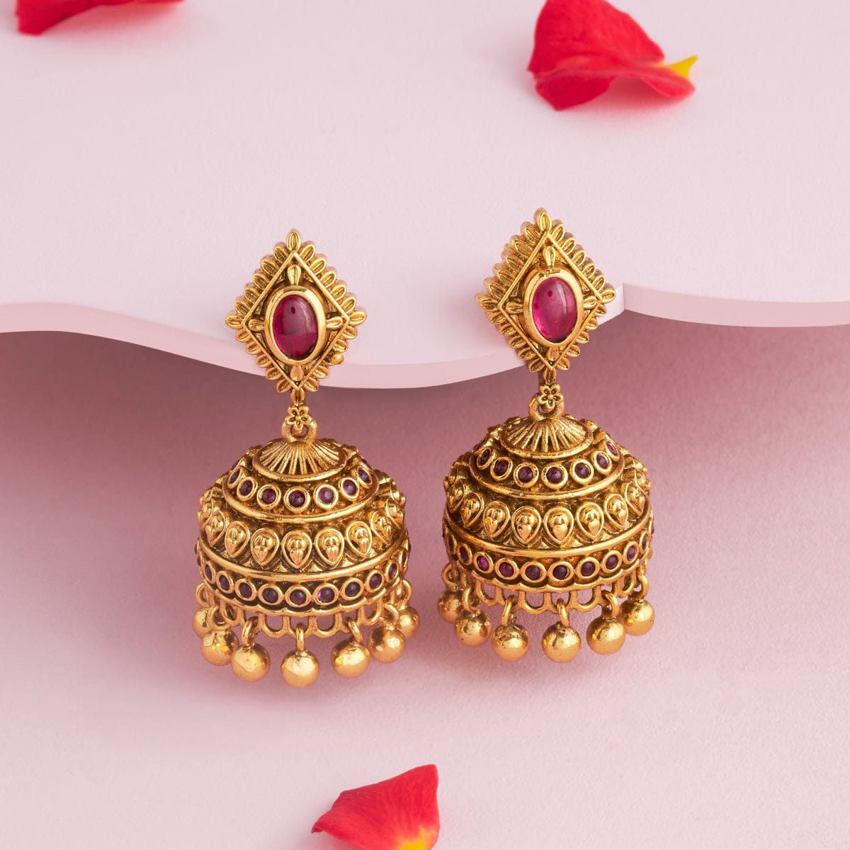 Antique Earring Antique Earring 190672