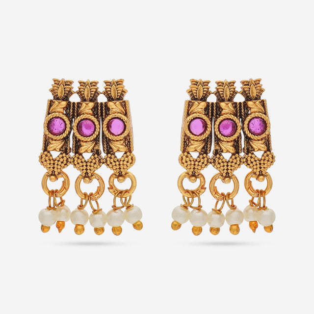 Antique Earring Antique Earring 190679