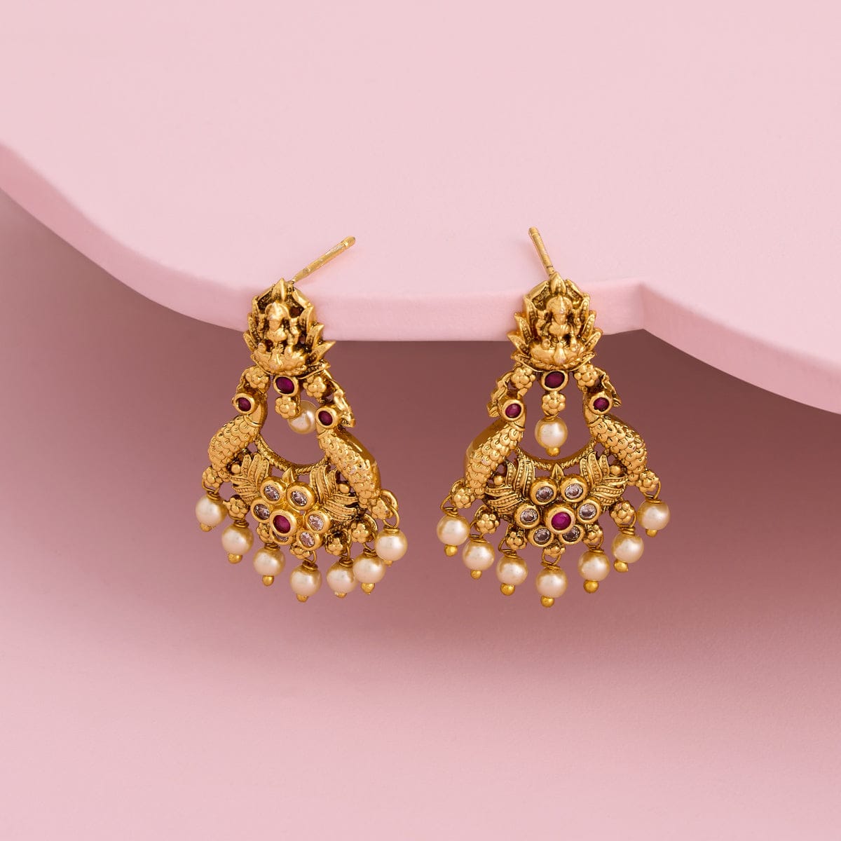 Antique Earring Antique Earring 190961