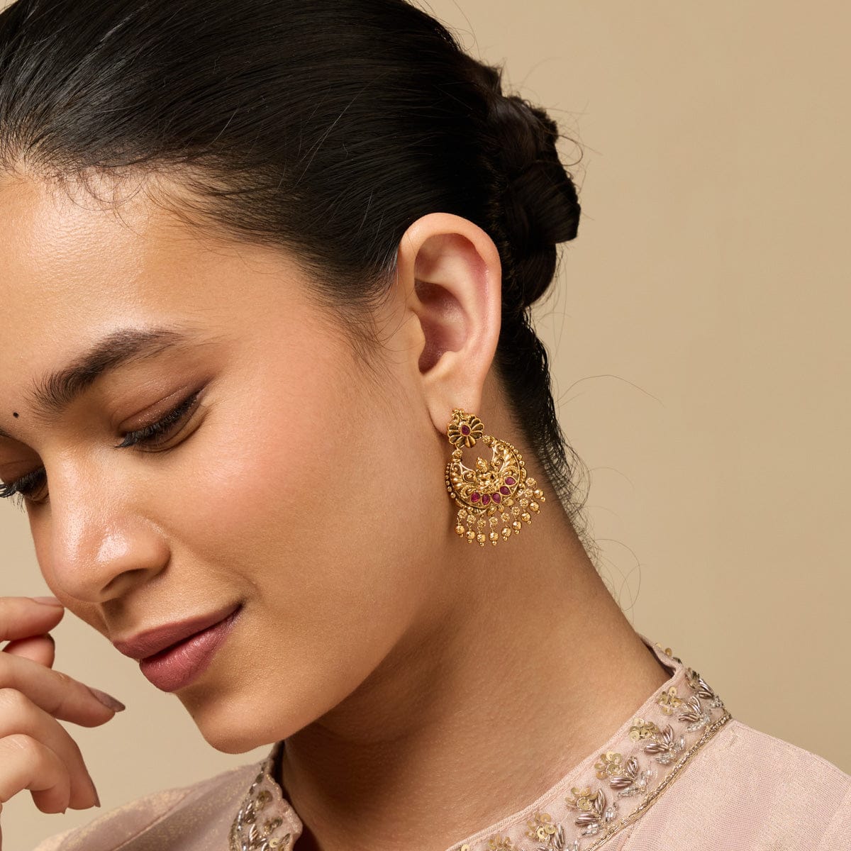 Antique Earring Antique Earring 191156