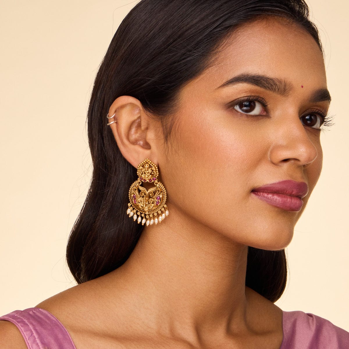 Antique Earring Antique Earring 191158