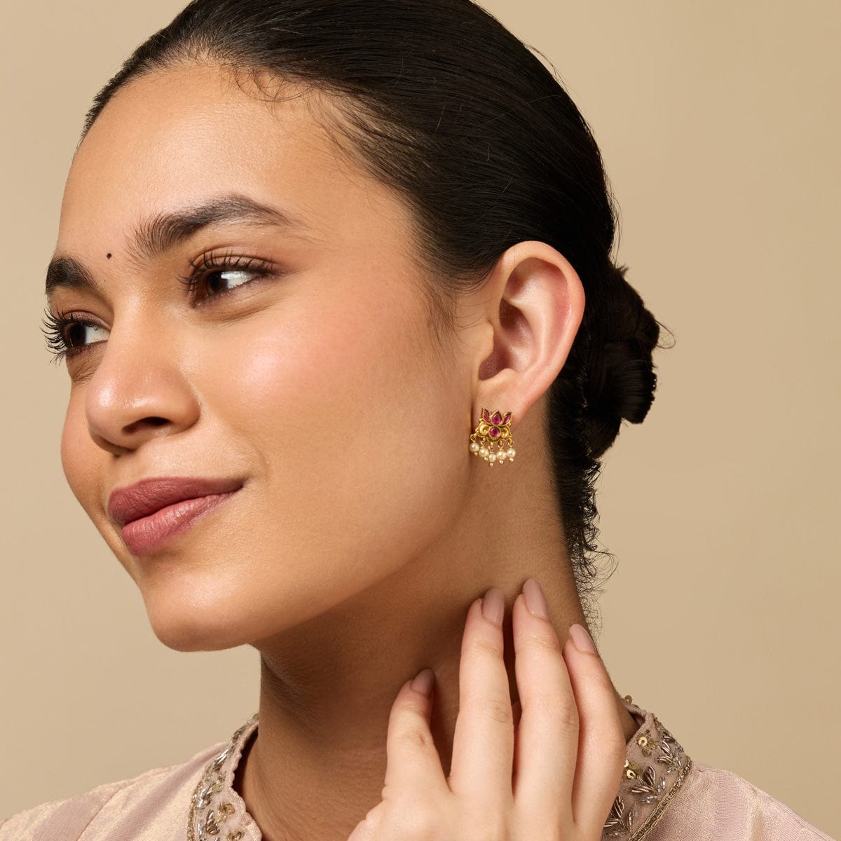 Antique Earring Antique Earring 193500