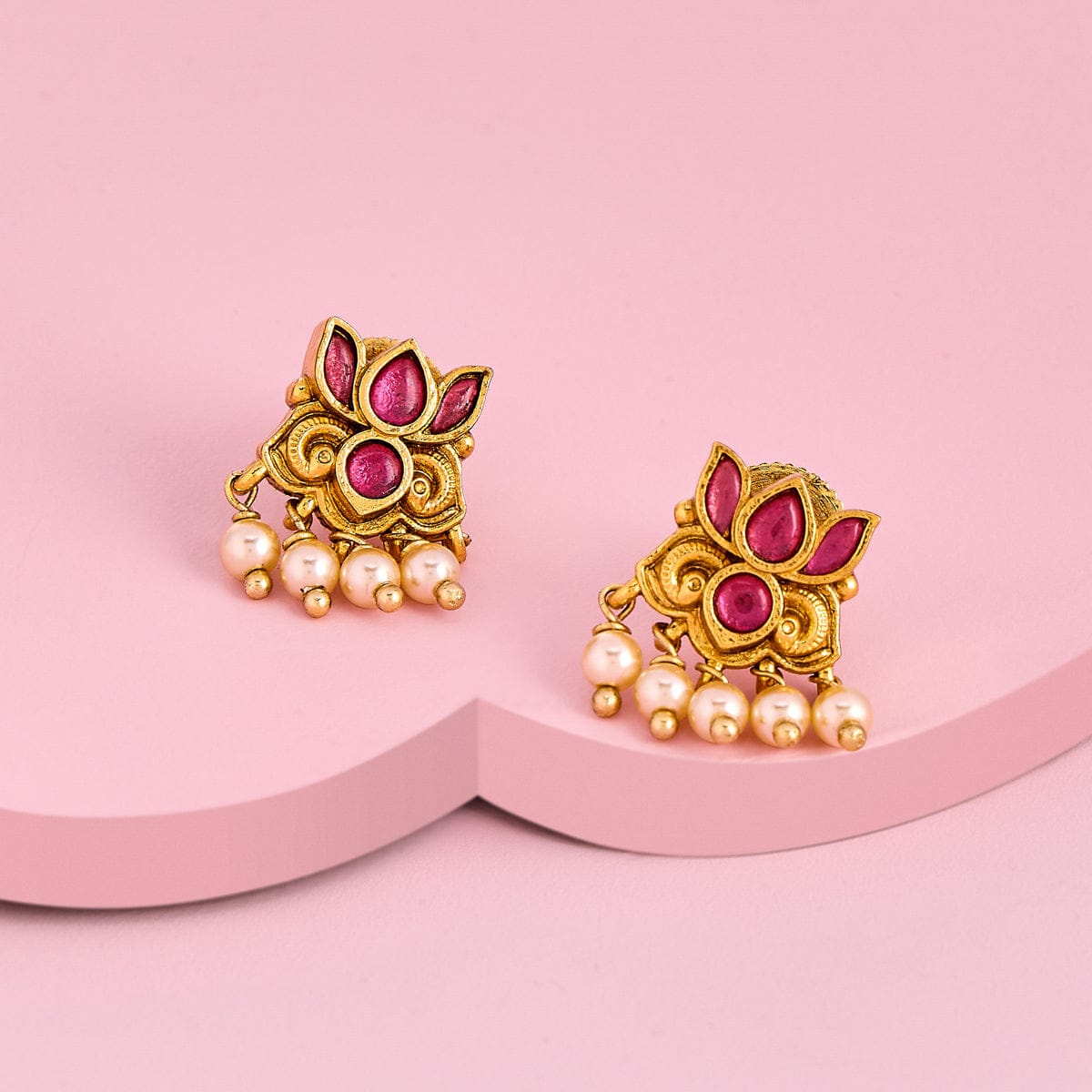 Antique Earring Antique Earring 193500