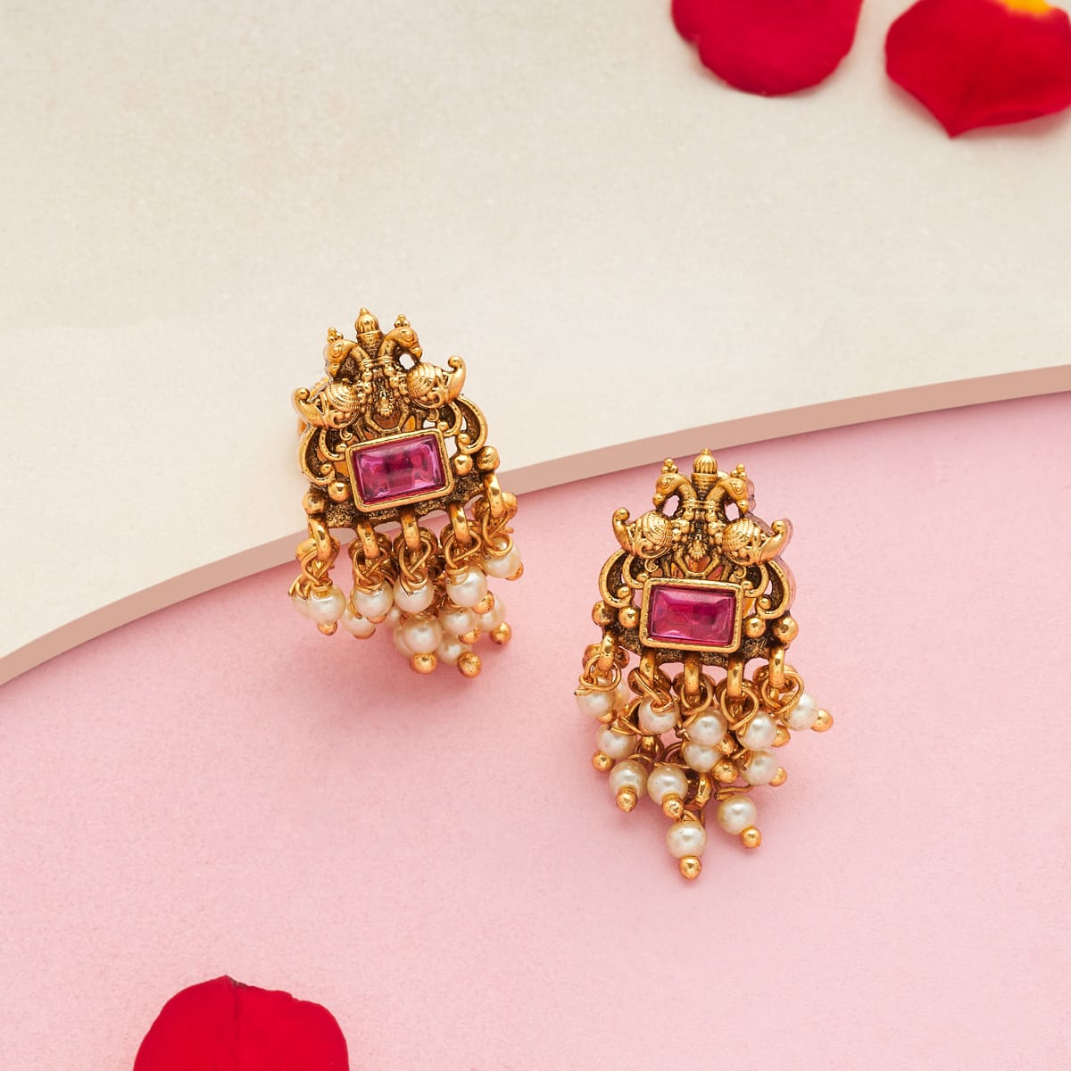 Antique Earring Antique Earring 196654