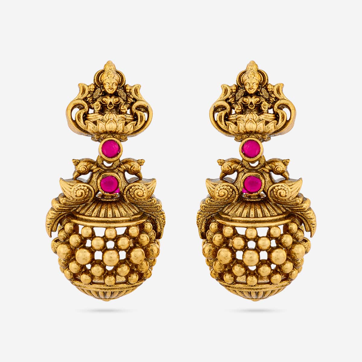 Antique Earring Antique Earring 196655