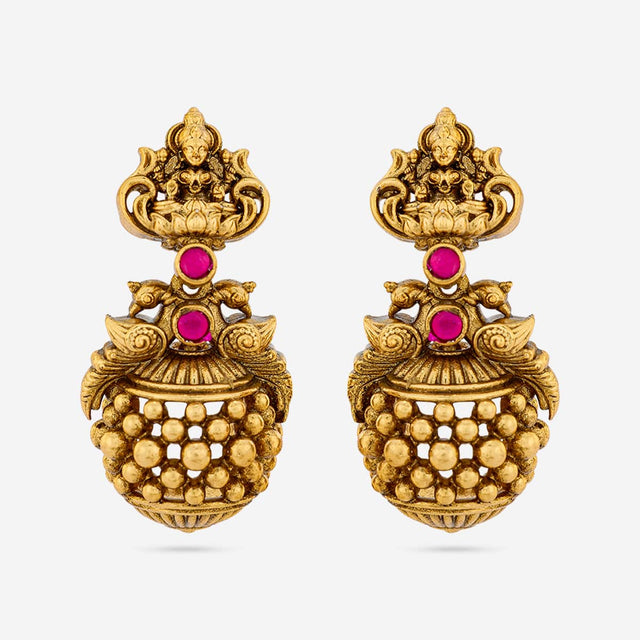 Antique Earring Antique Earring 196655