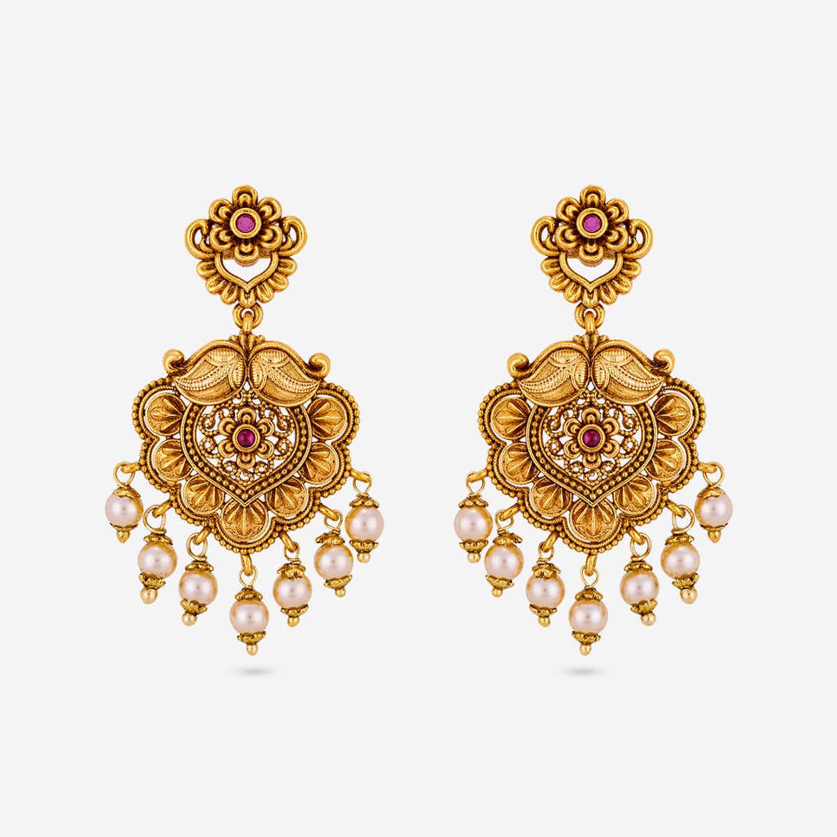 Antique Earring Antique Earring 197354