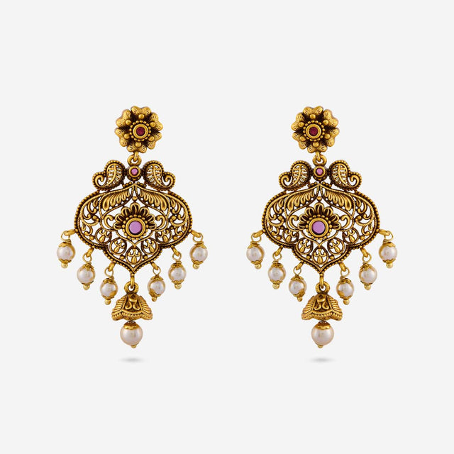 Antique Earring Antique Earring 197557