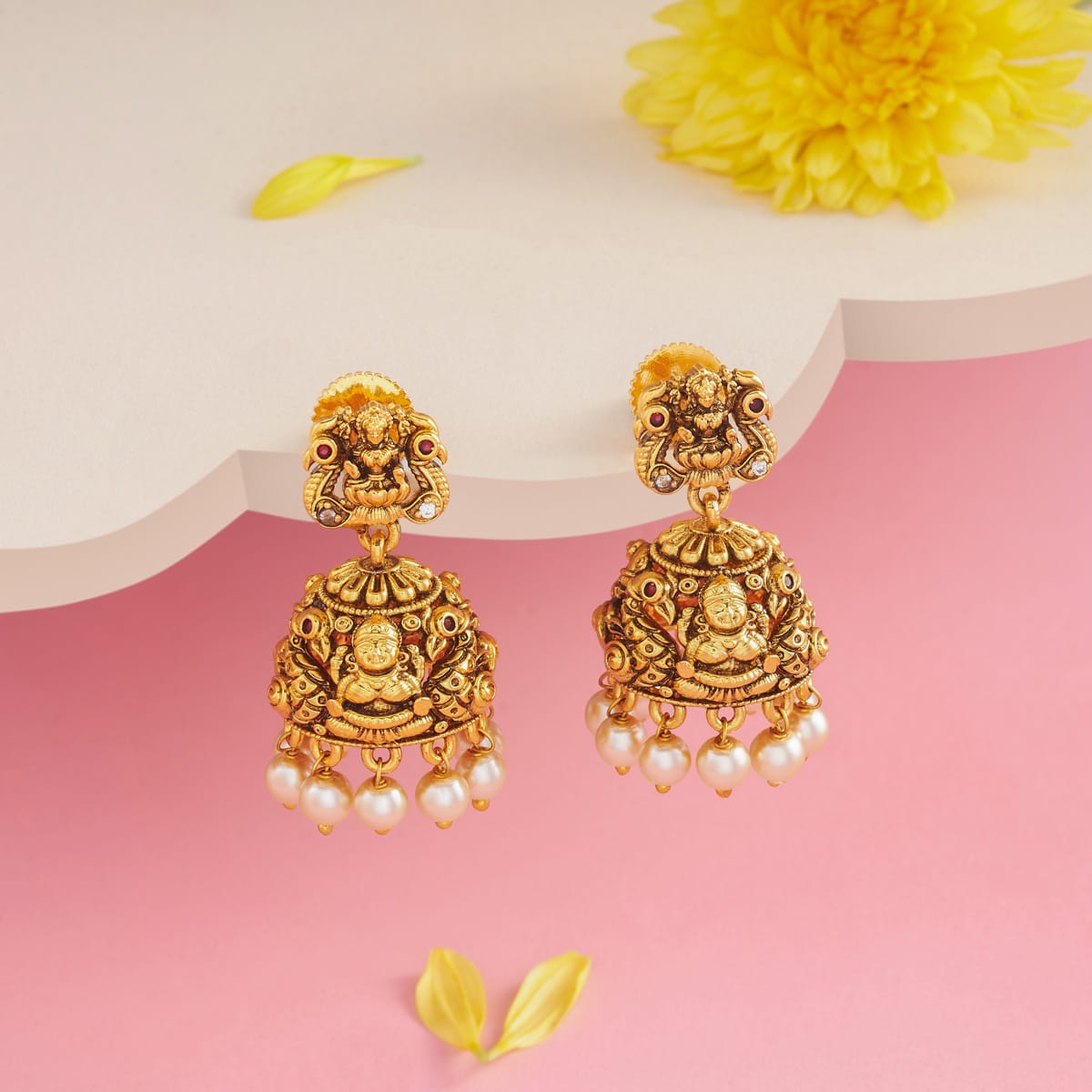 Antique Earring Antique Earring 198784