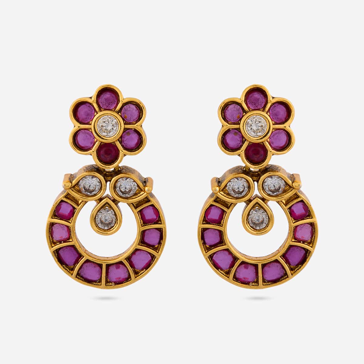 Antique Earring Antique Earring 199345