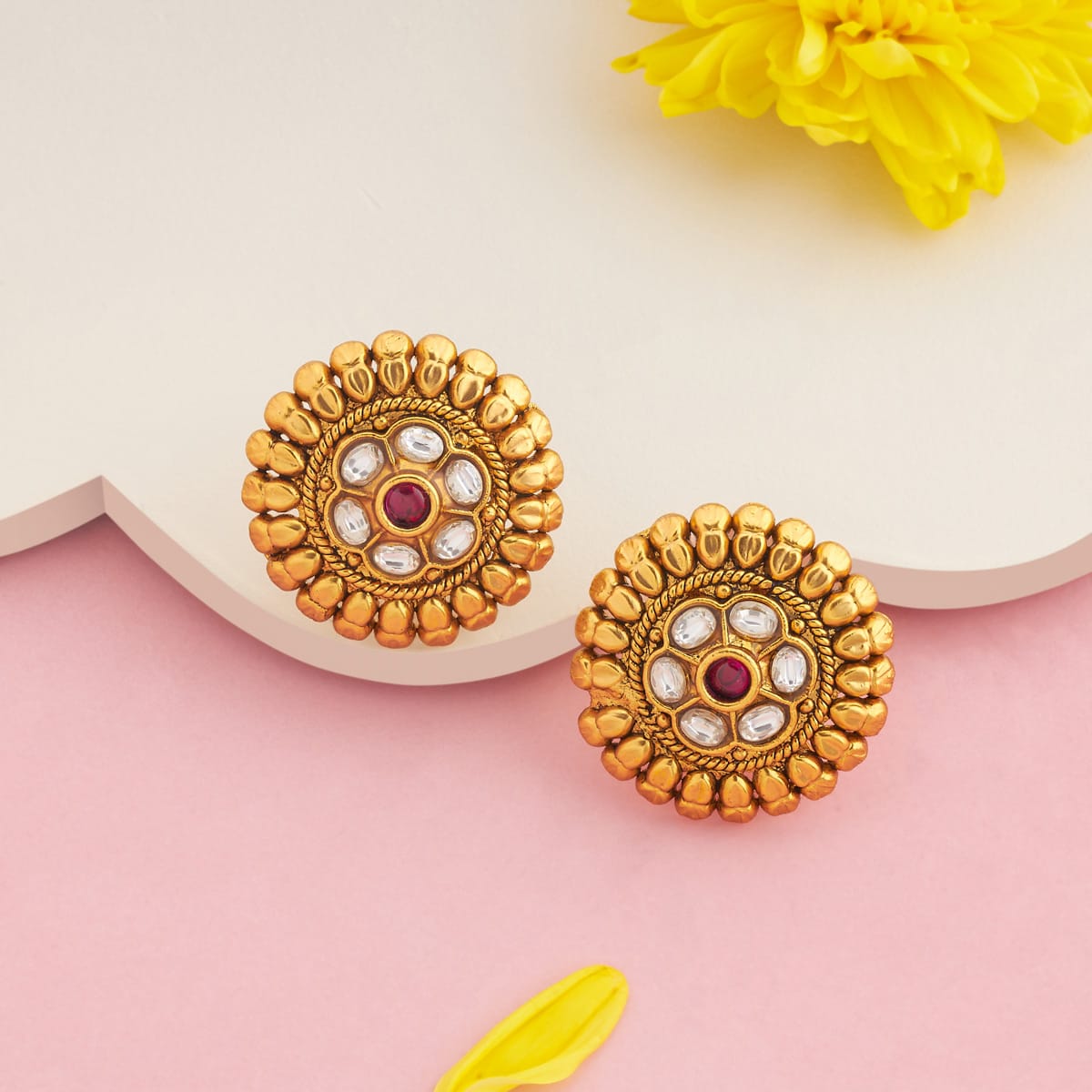 Antique Earring Antique Earring 199353