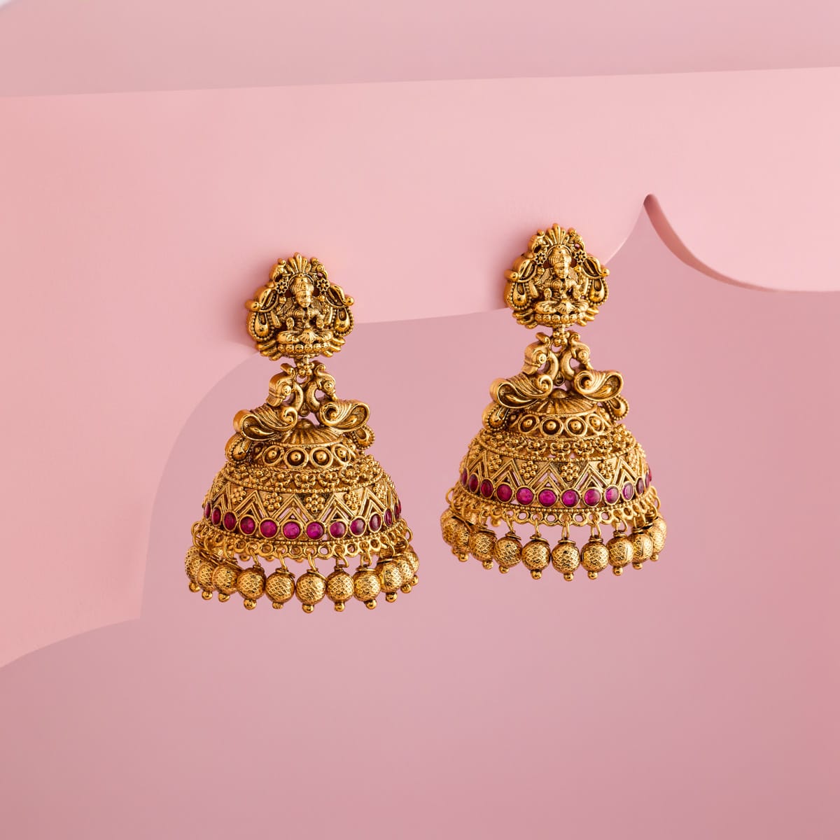 Antique Earring Antique Earring 199397