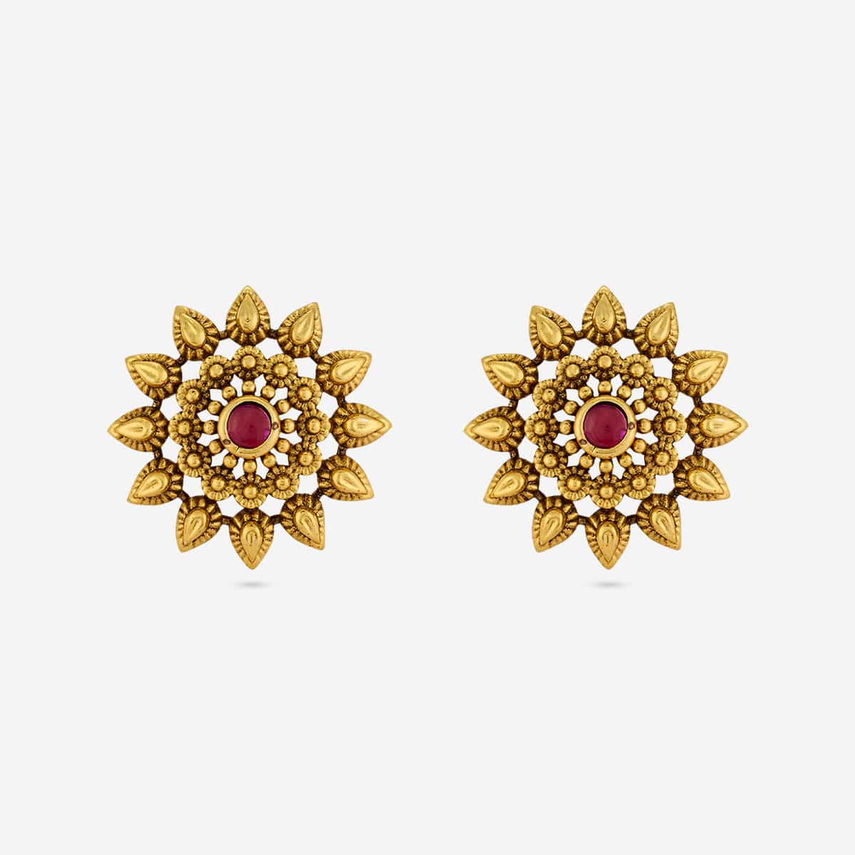 Antique Earring Antique Earring 202533