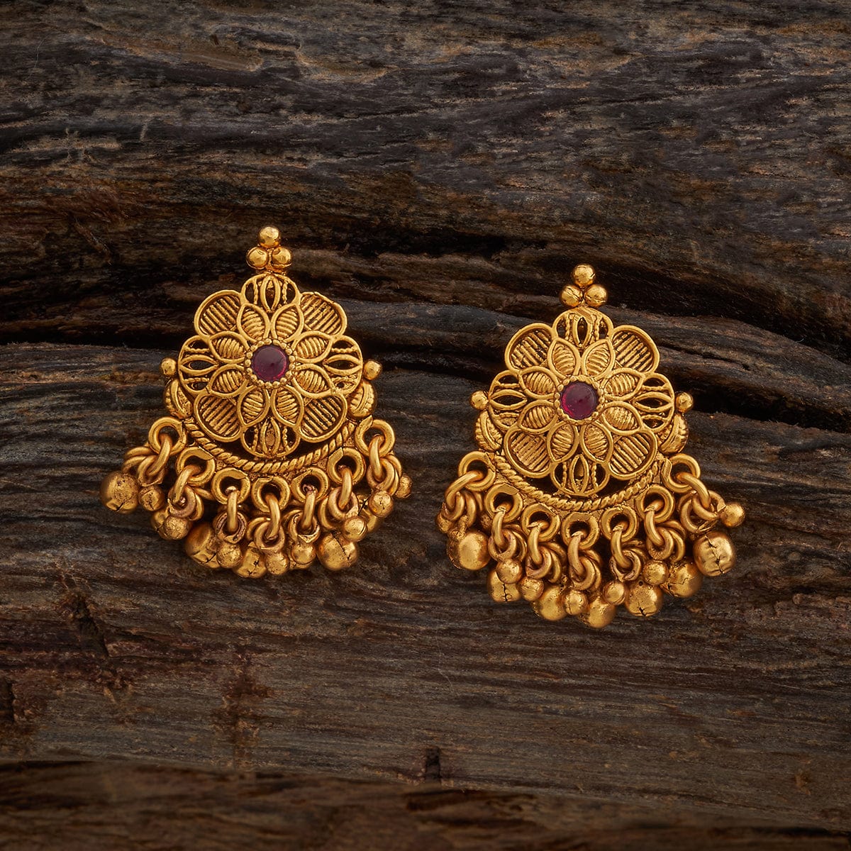 Antique Earring Antique Earring 185580