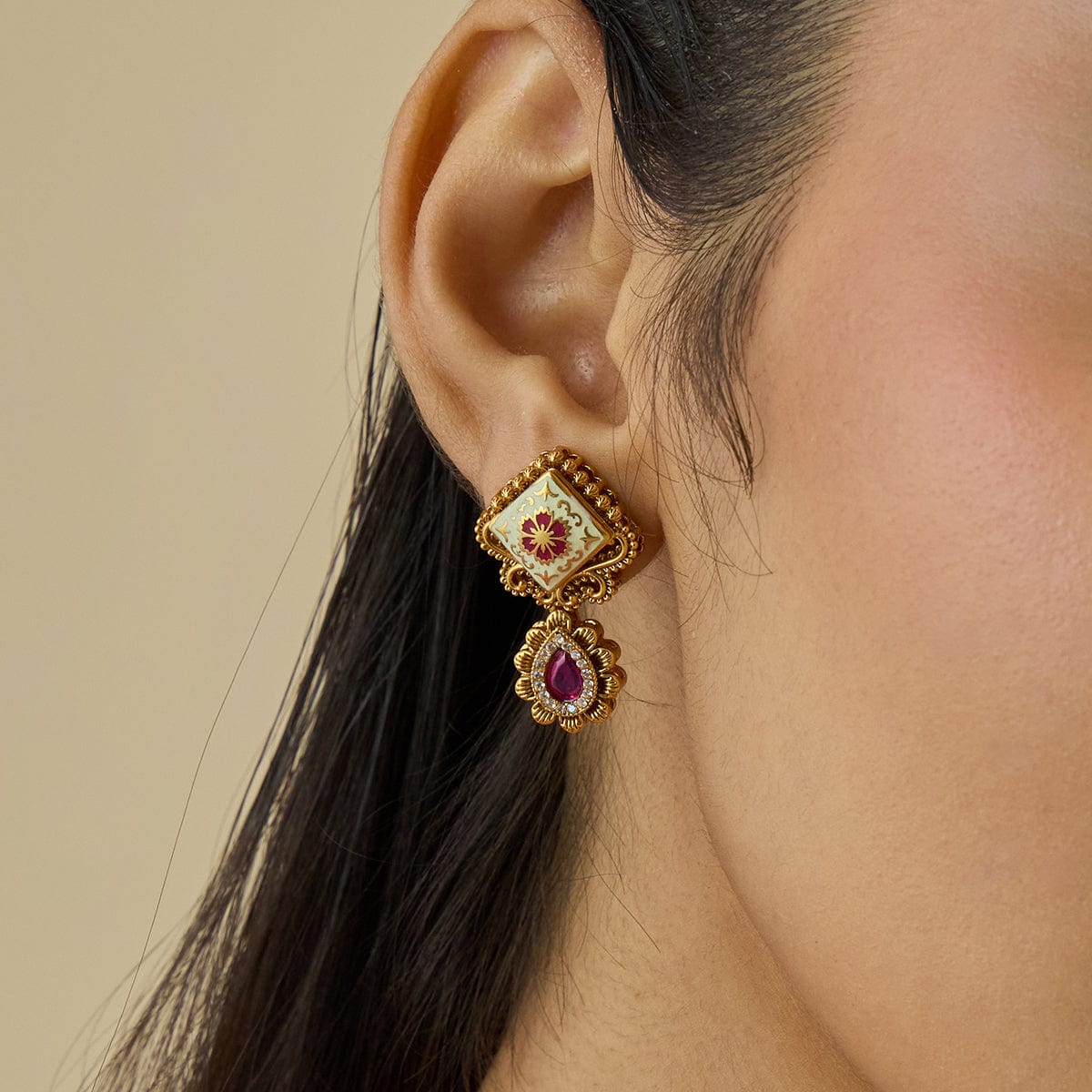 Antique Earring Antique Earring 182627