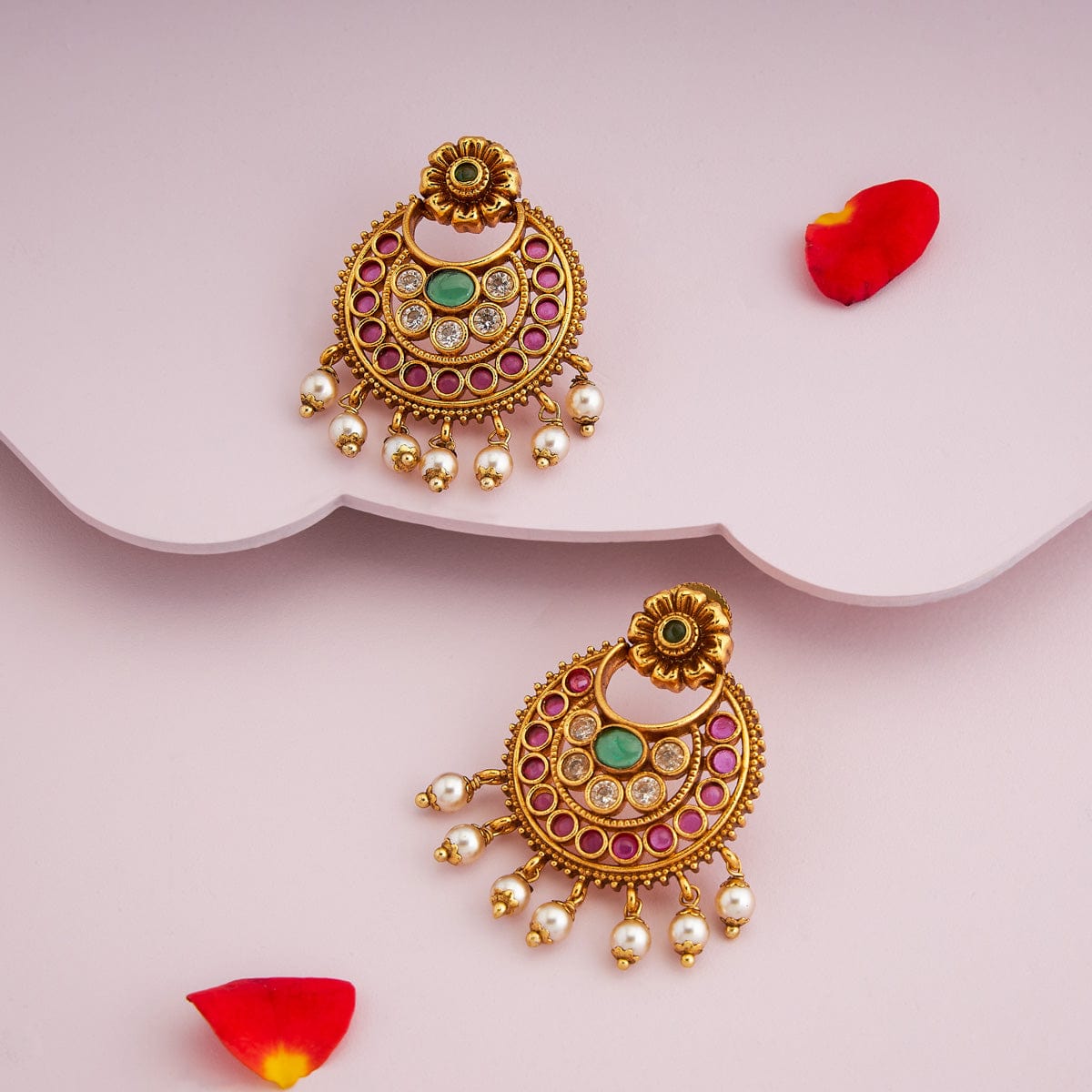 Antique Earring Antique Earring 187973