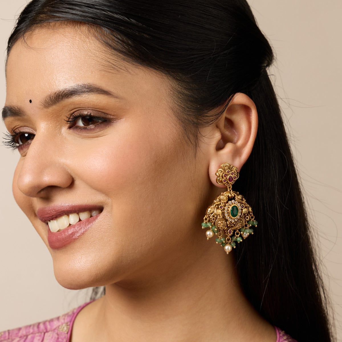 Antique Earring Antique Earring 188674