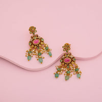 Antique Earring Antique Earring 193754