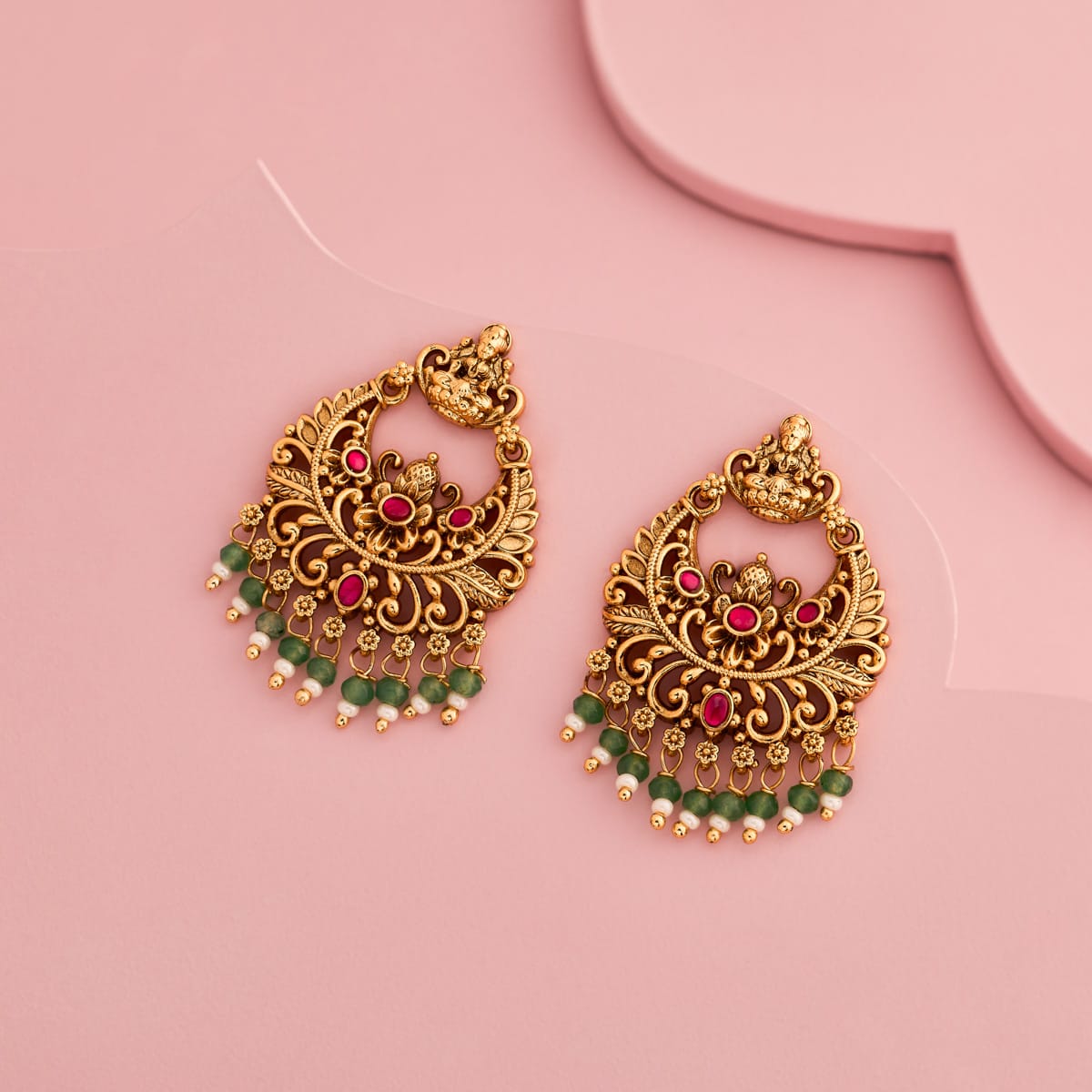 Antique Earring Antique Earring 199380