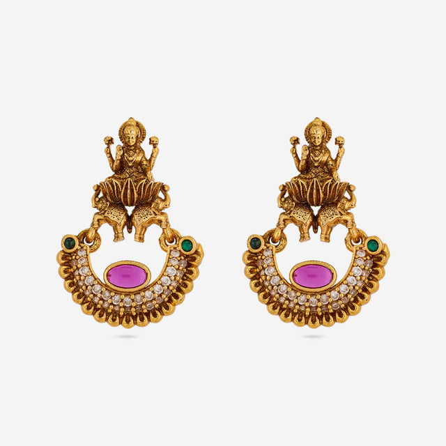 Antique Earring Antique Earring 200877