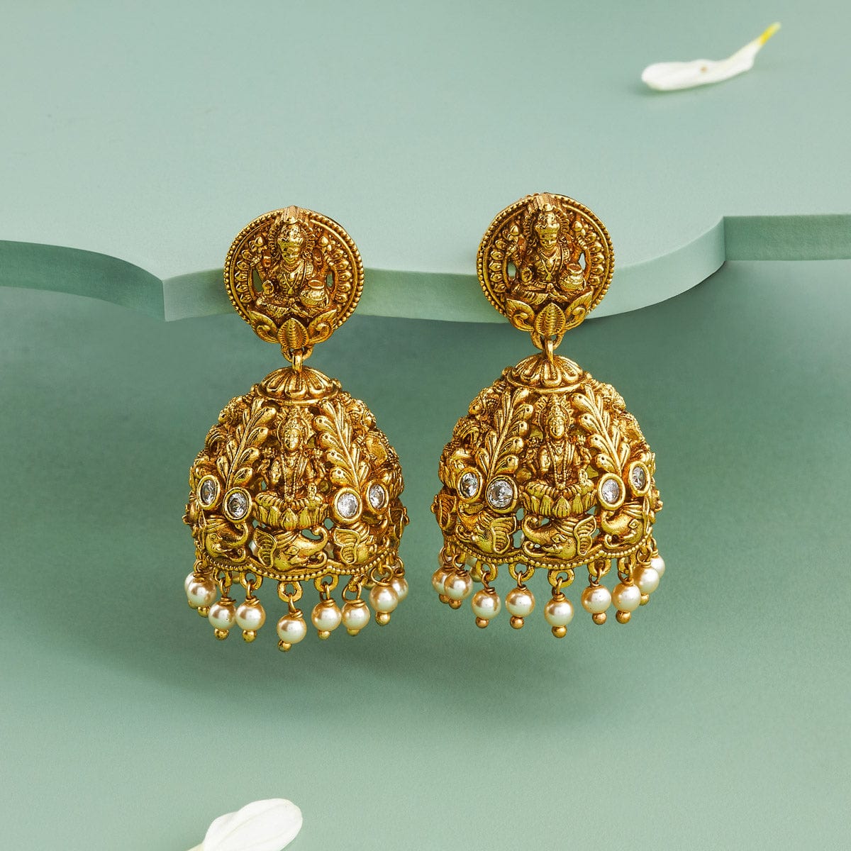 Antique Earring Antique Earring 188652