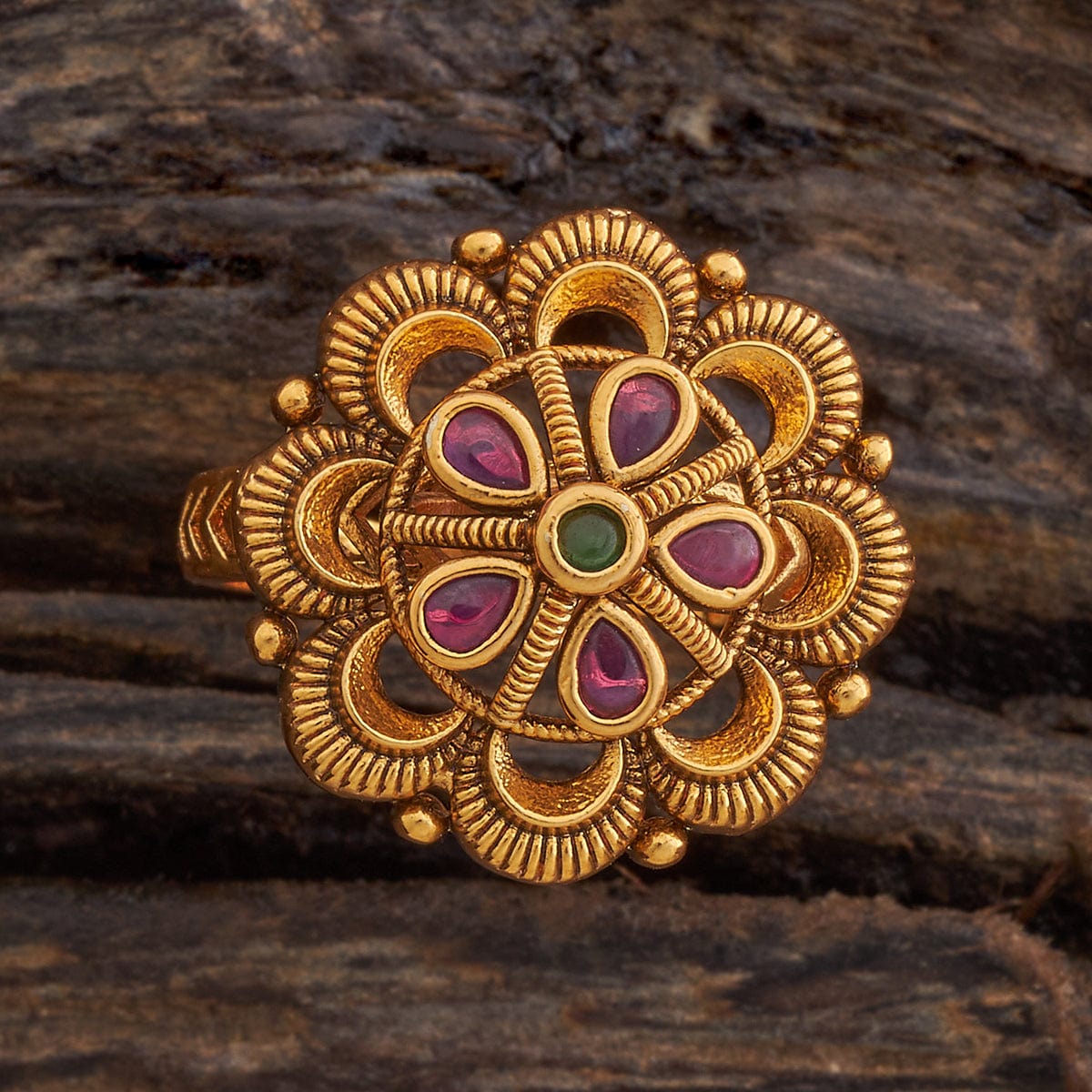 Antique Finger Ring Antique Finger Ring 178640