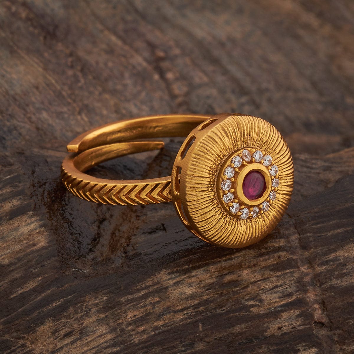 Antique Finger Ring 182178
