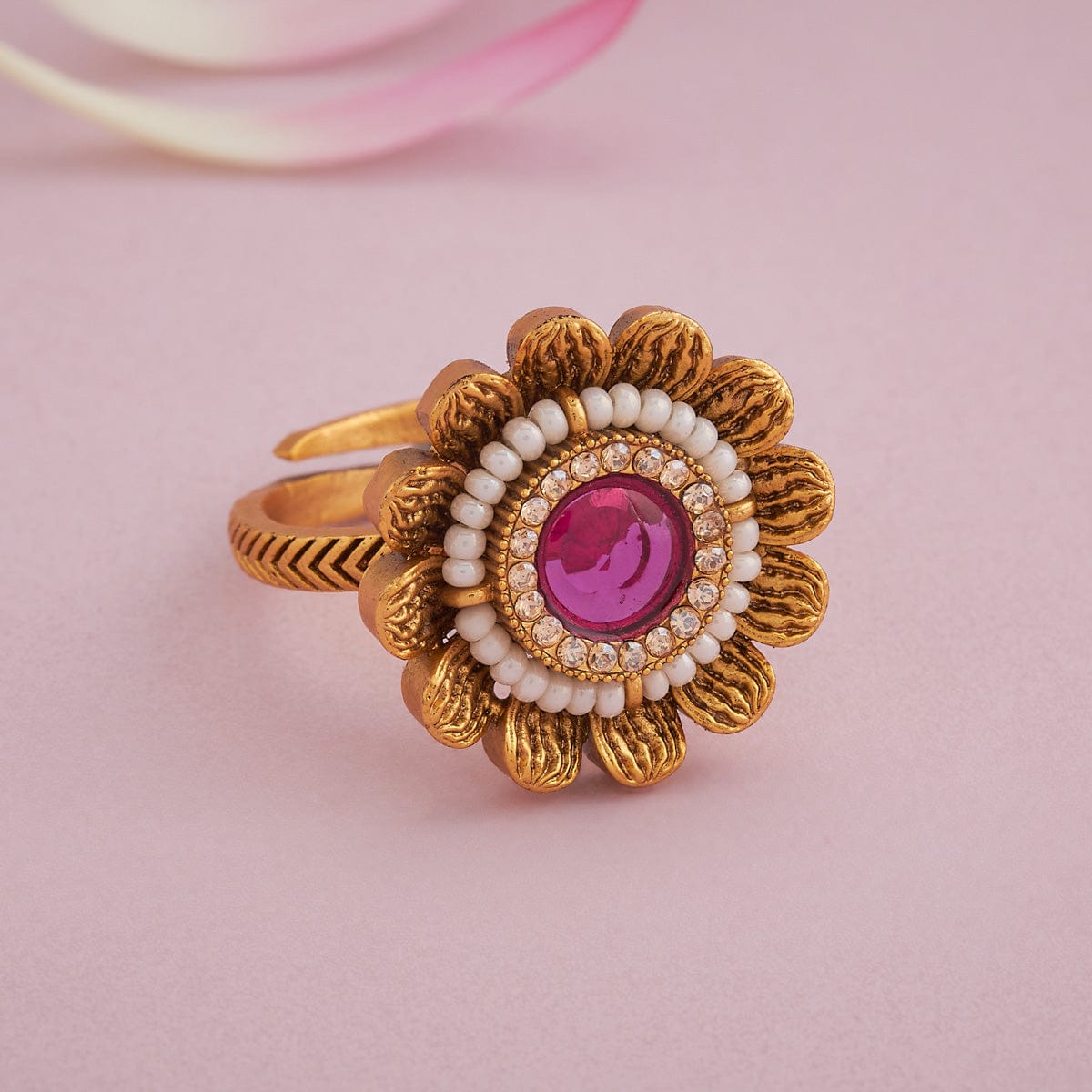 Antique Finger Ring Antique Finger Ring 184951