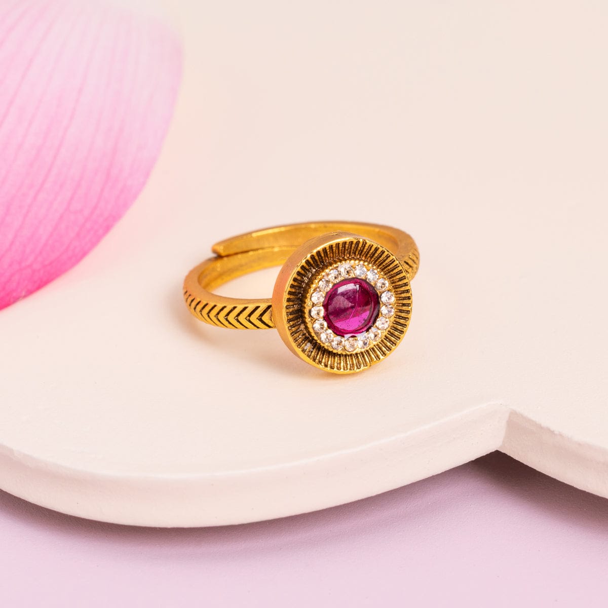 Antique Finger Ring Antique Finger Ring 184955