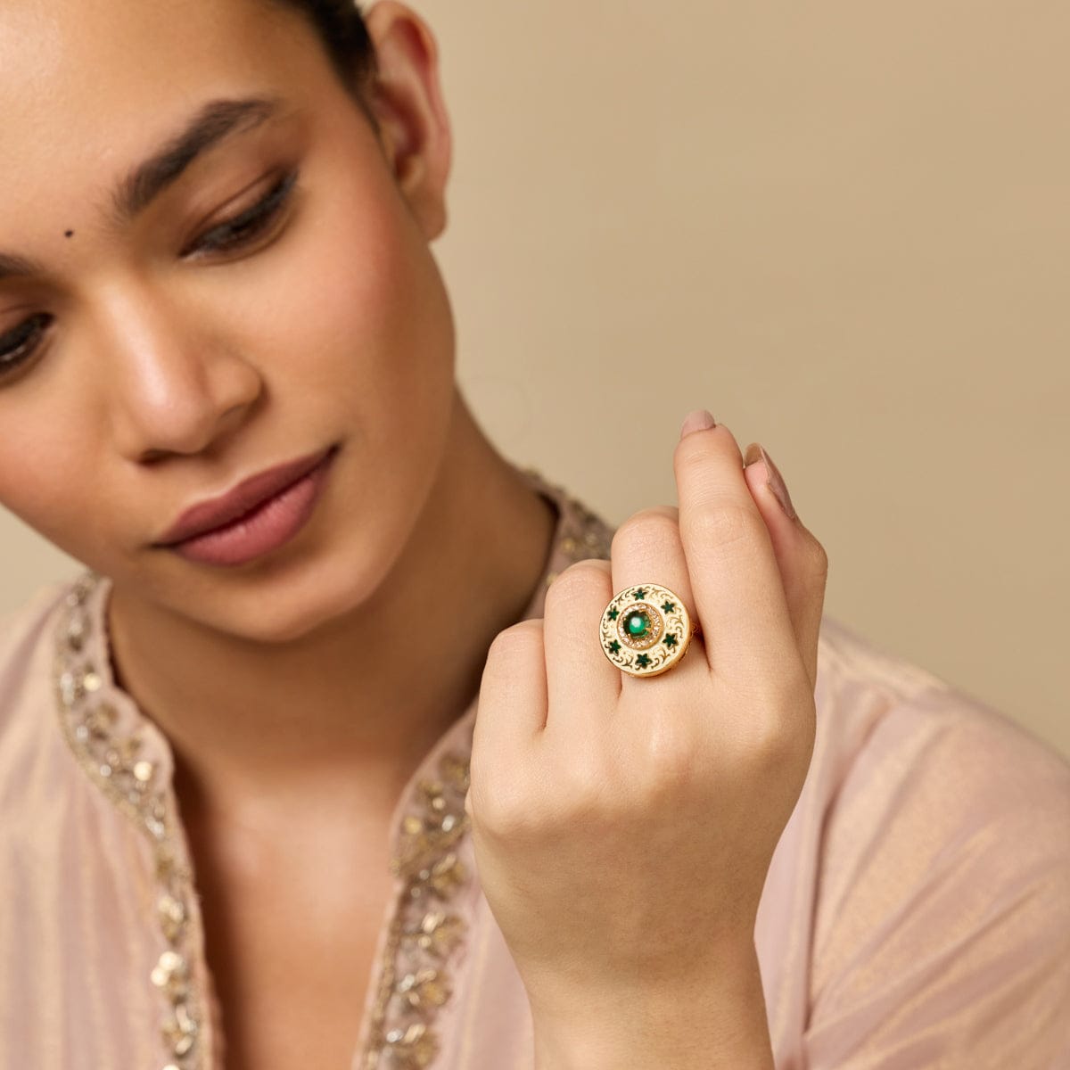 Antique Finger Ring Antique Finger Ring 192832