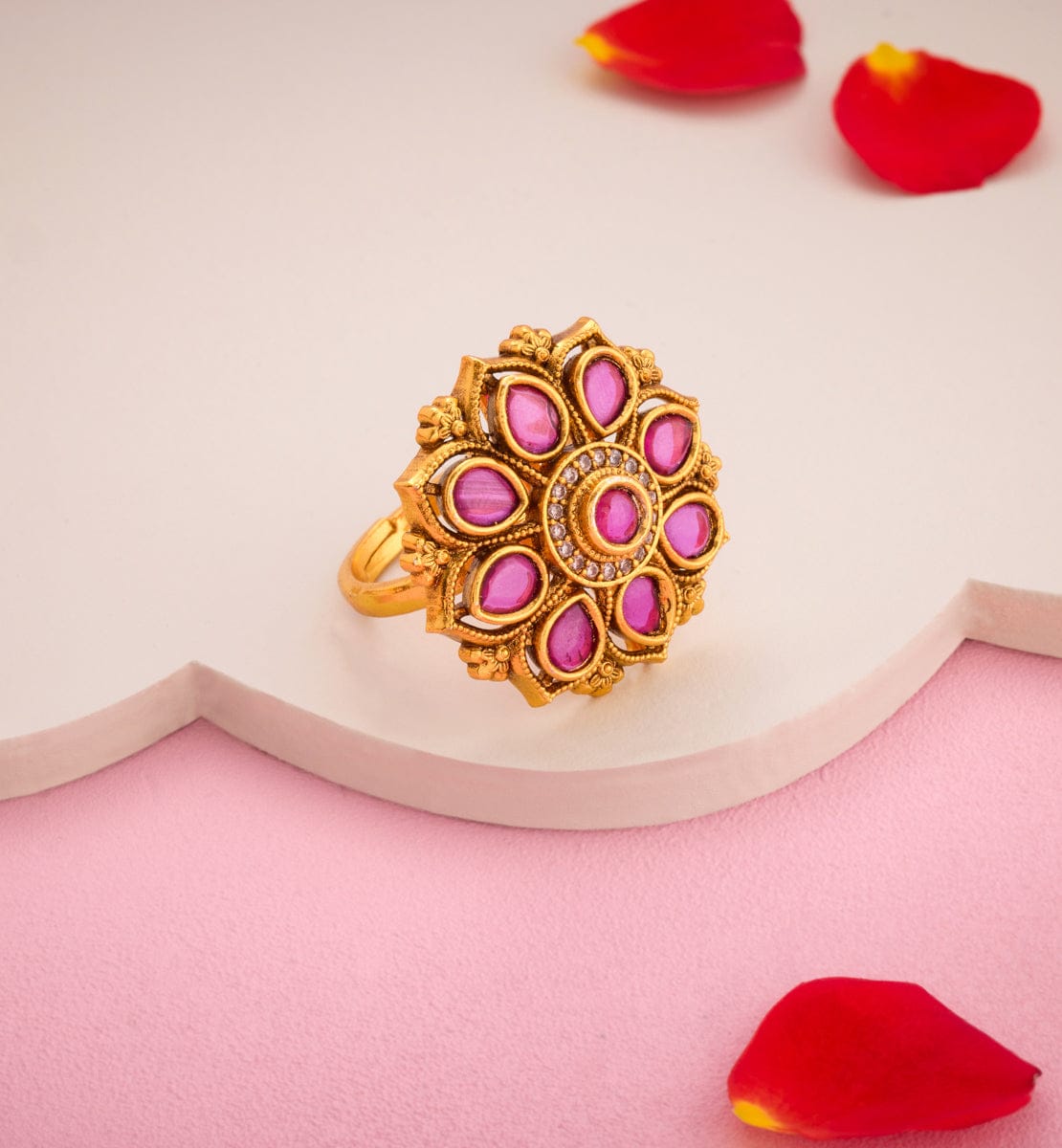 Antique Finger Ring Antique Finger Ring 193655