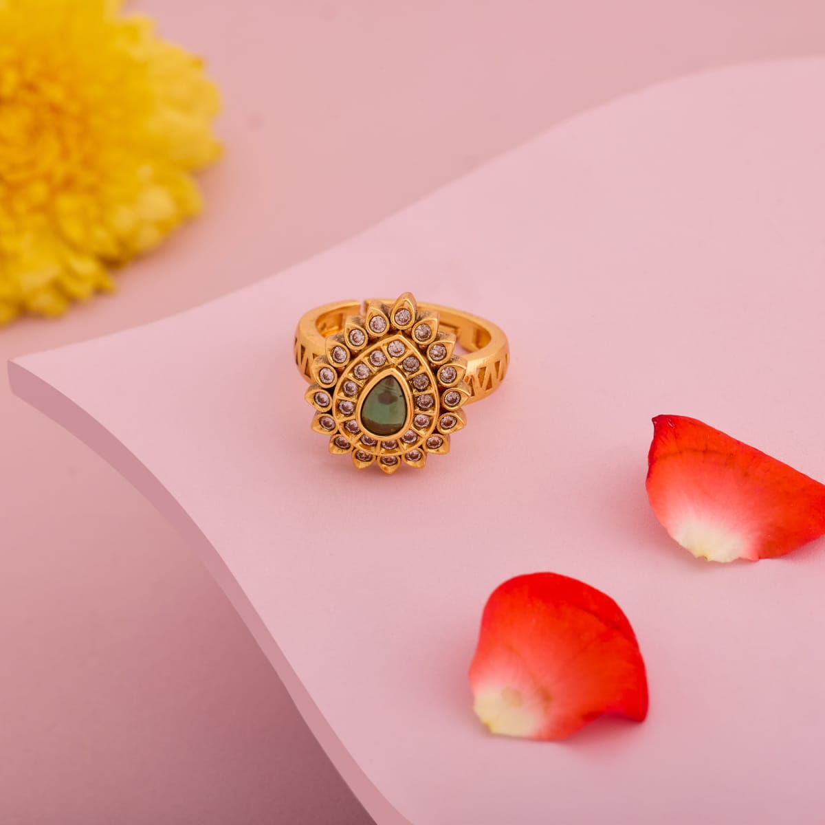Antique Finger Ring Antique Finger Ring 199304
