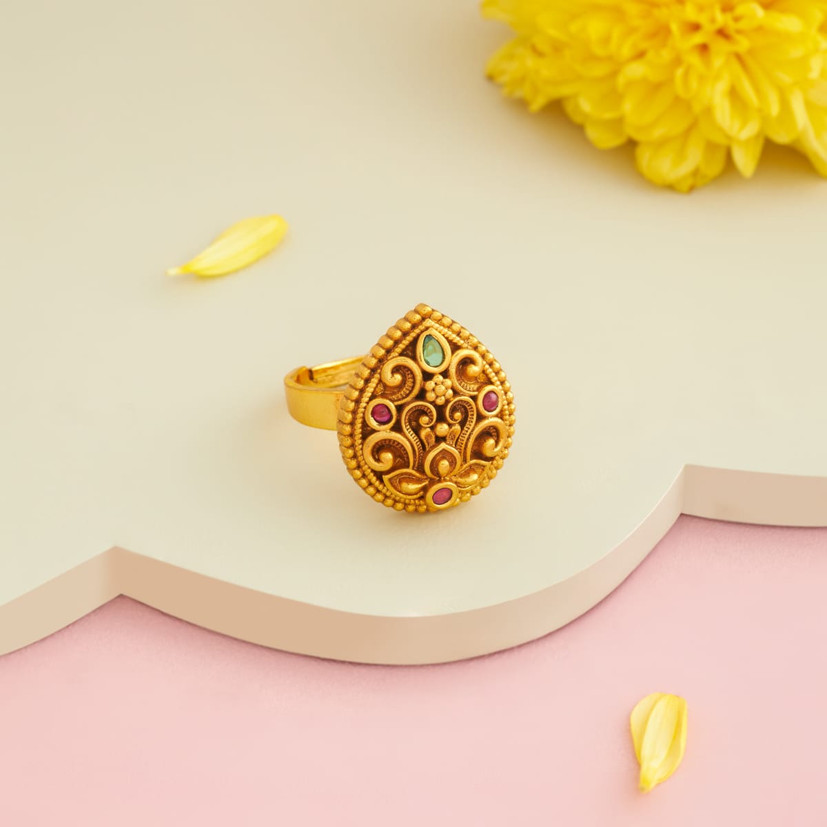 Antique Finger Ring Antique Finger Ring 202187