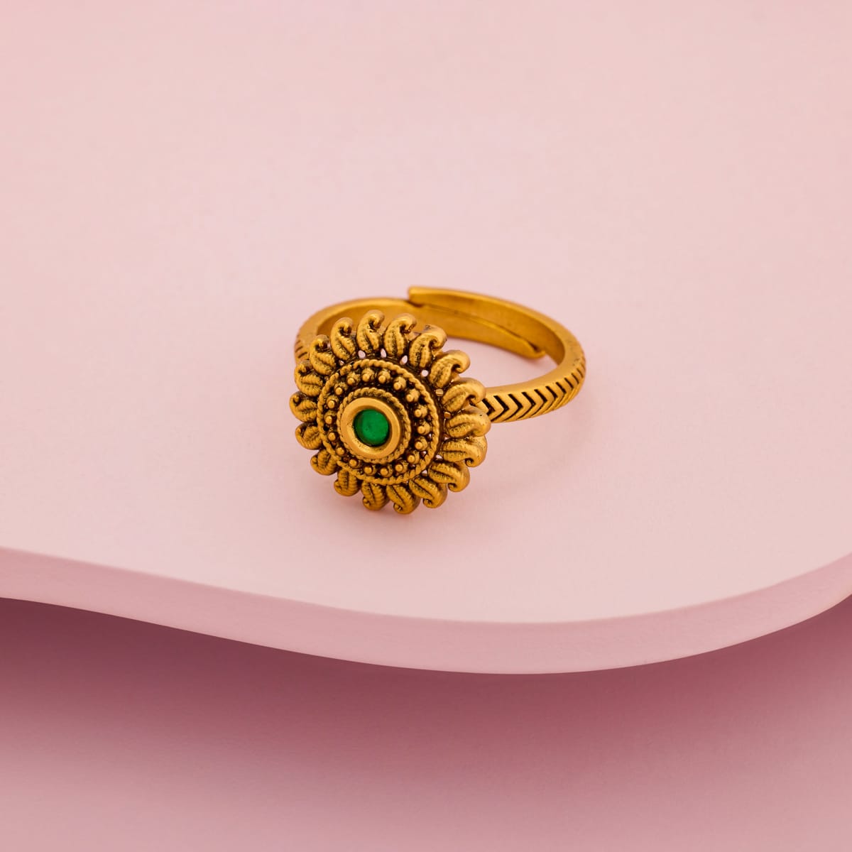 Antique Finger Ring Antique Finger Ring 202251