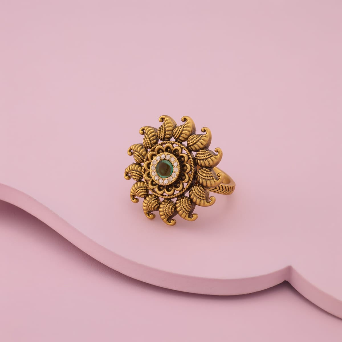 Antique Finger Ring Antique Finger Ring 203667