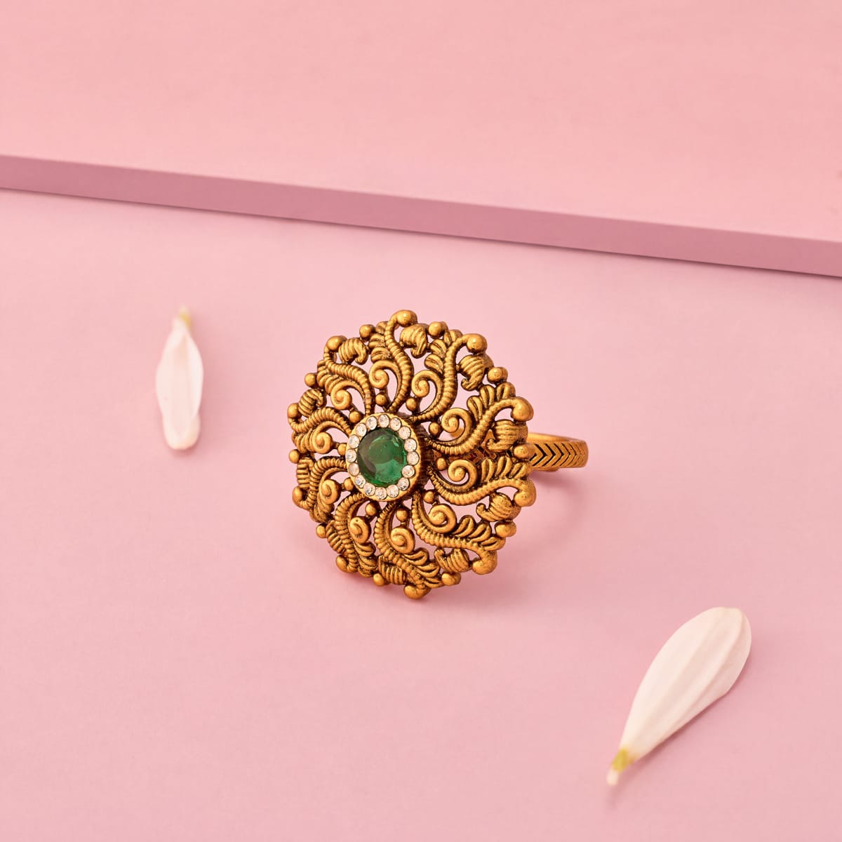 Antique Finger Ring Antique Finger Ring 203668