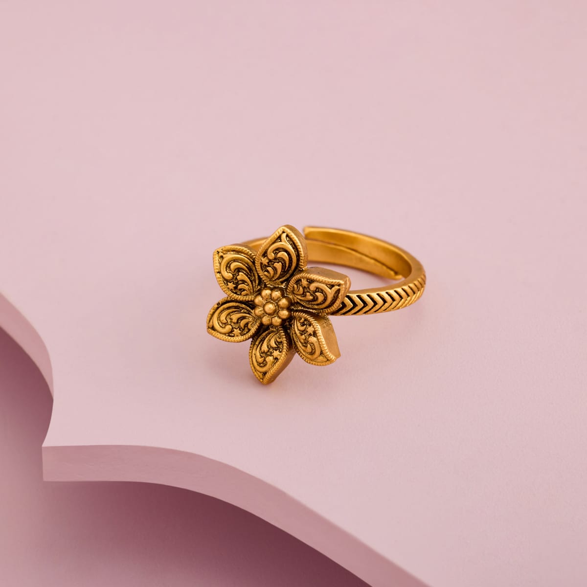 Antique Finger Ring Antique Finger Ring 202253