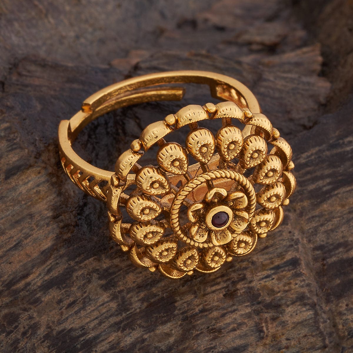 Antique Finger Ring Antique Finger Ring 178643