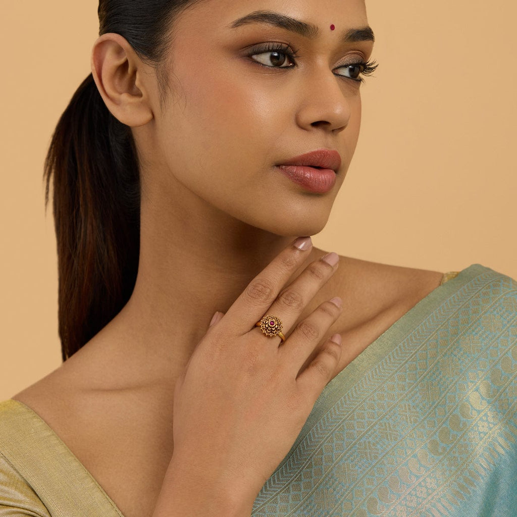 Antique Finger Ring Antique Finger Ring 180038