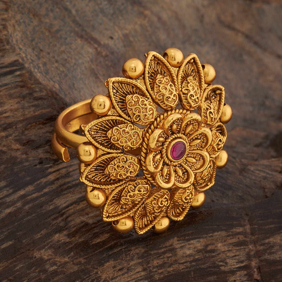 Antique Finger Ring Antique Finger Ring 185777