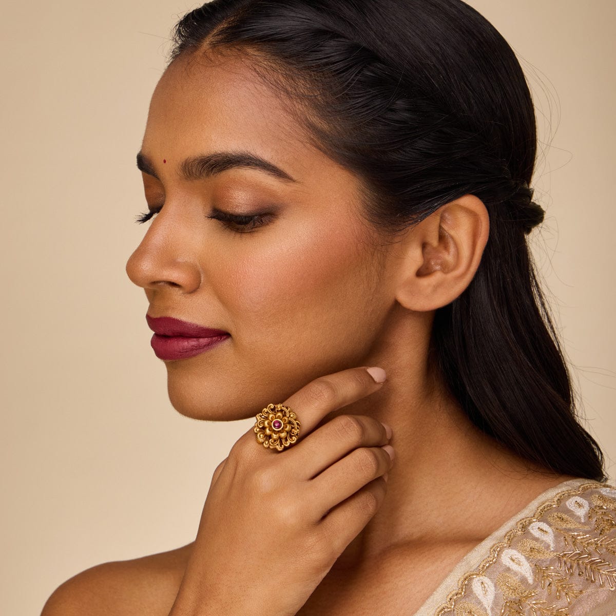 Antique Finger Ring Antique Finger Ring 188657