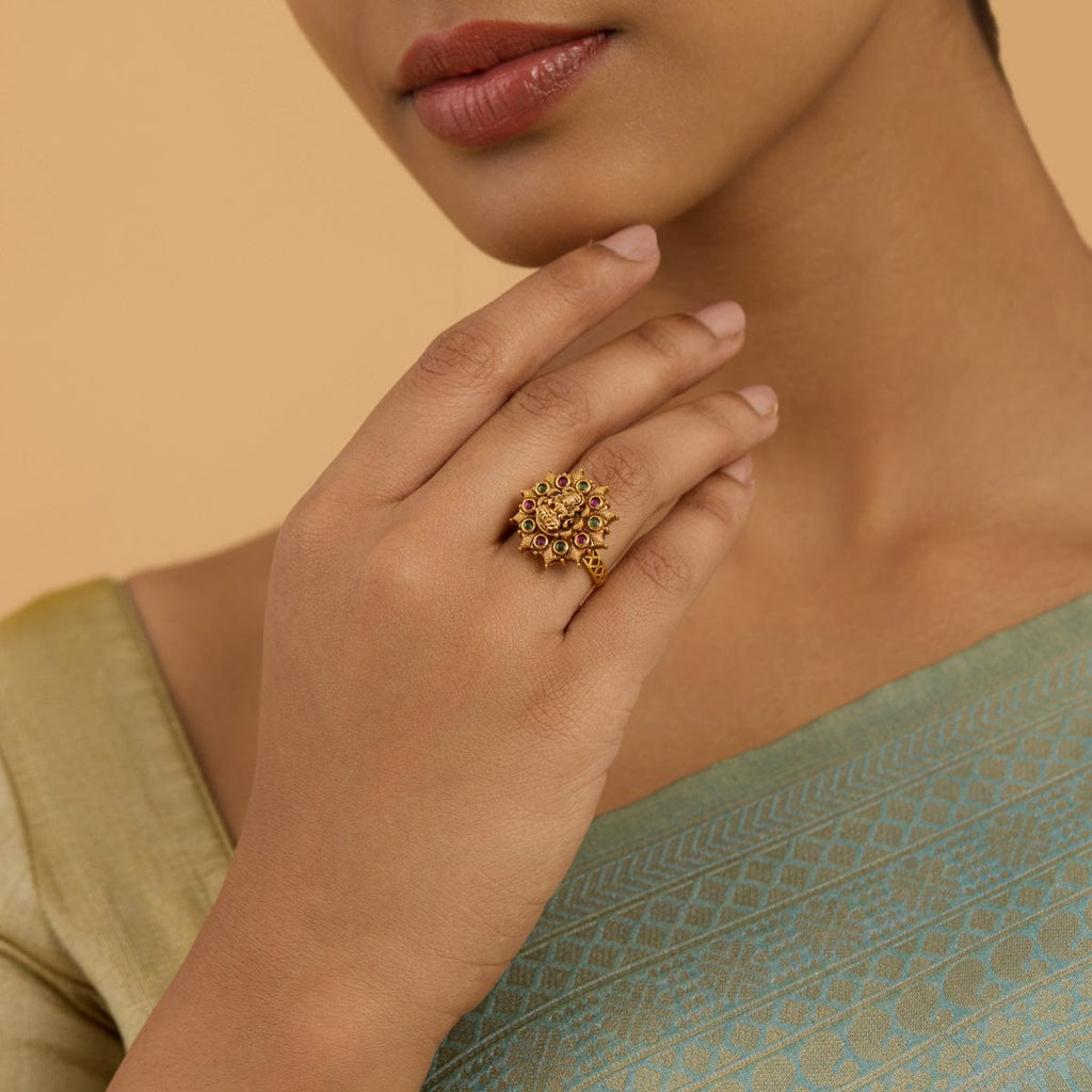 Antique Finger Ring Antique Finger Ring 180040