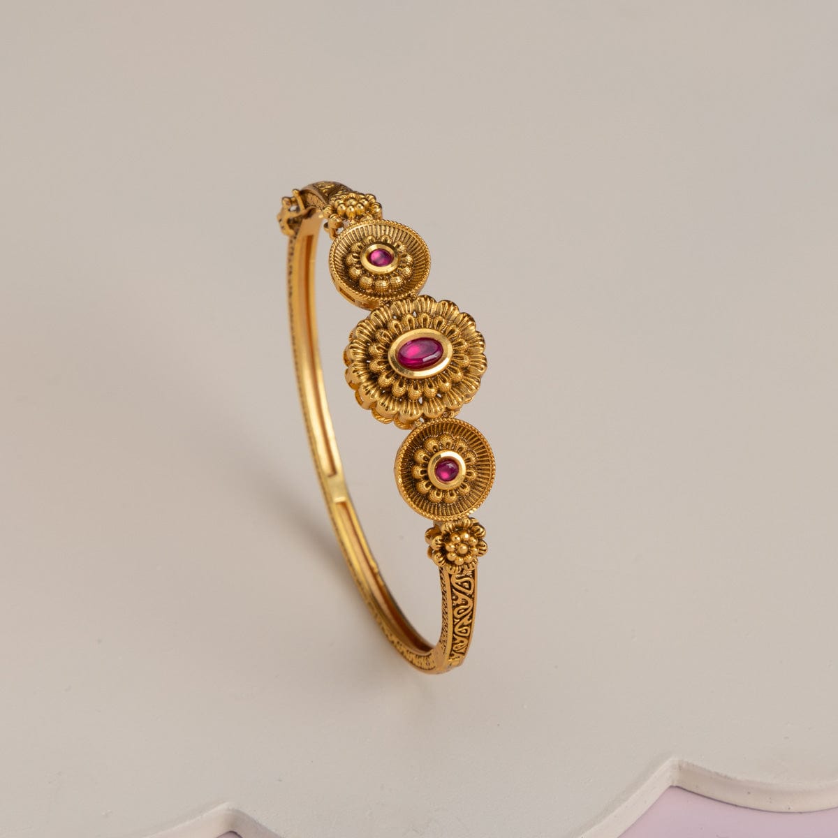 Antique Kada Antique Kada 185360