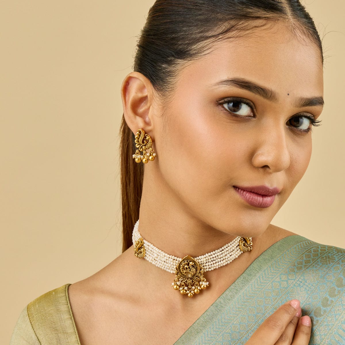 Antique Necklace Antique Necklace 181031