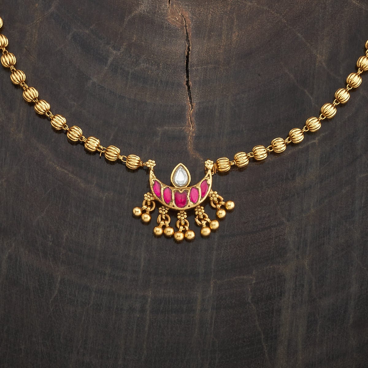 Antique Necklace Antique Necklace 181113