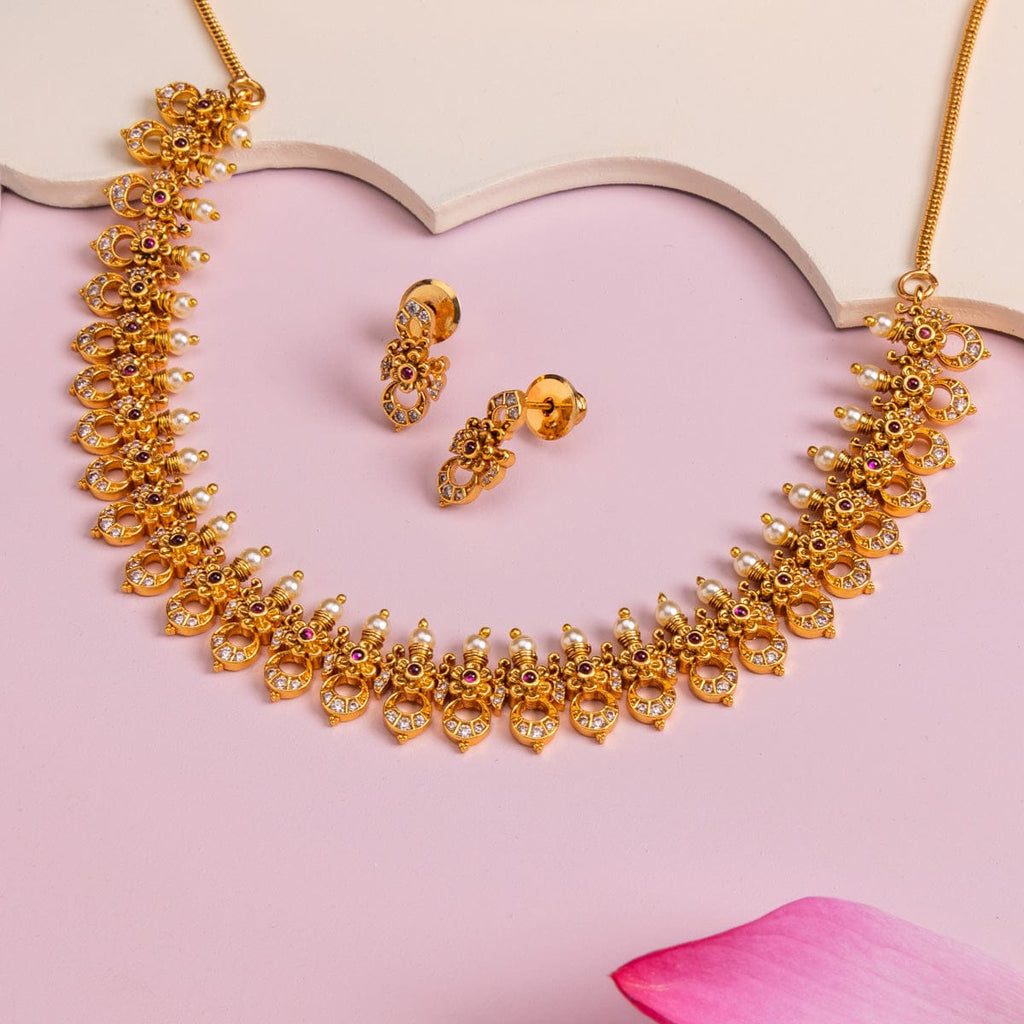 Antique Necklace Antique Necklace 184597